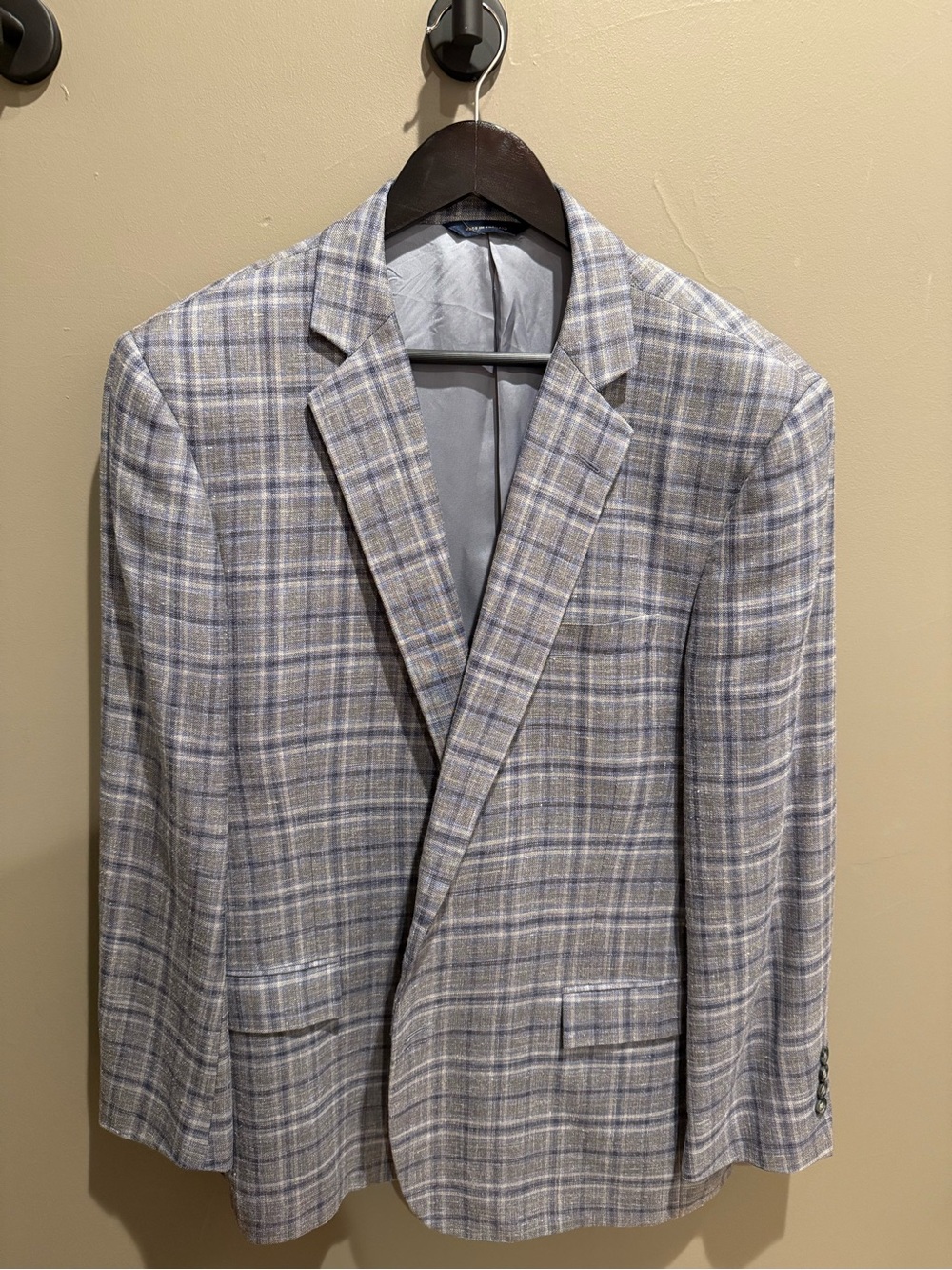 Brooks Brothers Men's Gray & Blue Plaid Blazer - Regent Fit - Size 46R